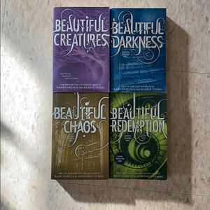 “Beautiful Creatures” Book Series